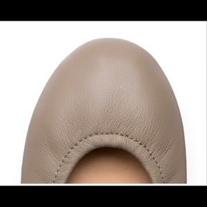 Tieks Taupe 8s Pre-loved